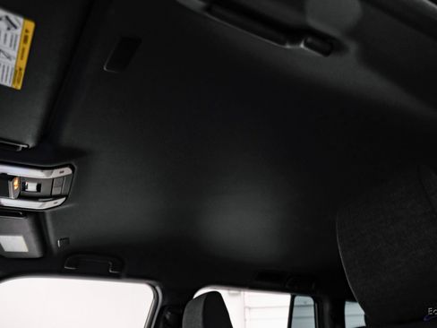 Used 2024 Toyota Land Cruiser image 37