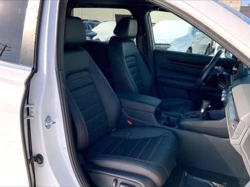 Used 2025 Honda CR-V Sport-L image 6