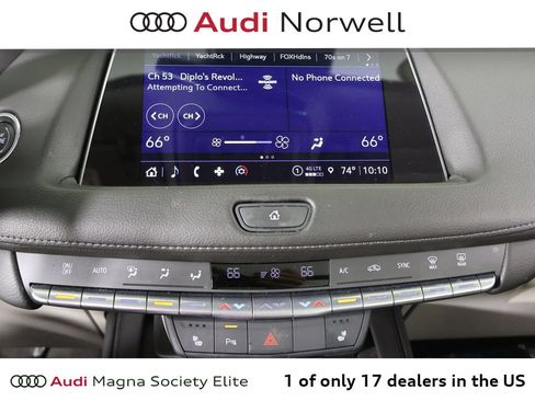Used 2023 Cadillac XT4 Luxury w/ Cold Weather Package AWD/4WD image 5