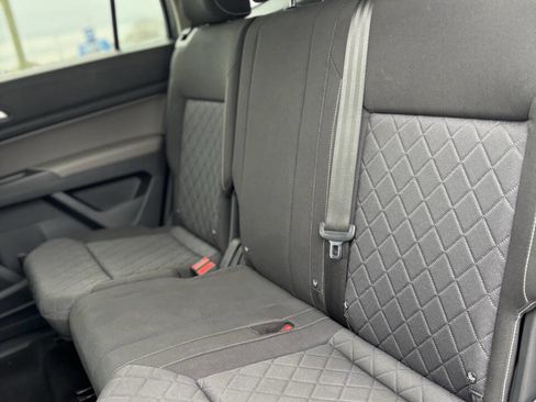 Used 2021 Volkswagen Atlas S image 12