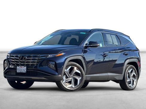 Certified 2023 Hyundai Tucson Limited w/ Cargo Package image 2