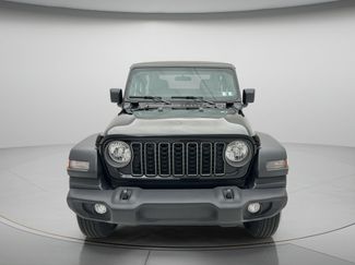 Used 2025 Jeep Wrangler Sport AWD/4WD video 2