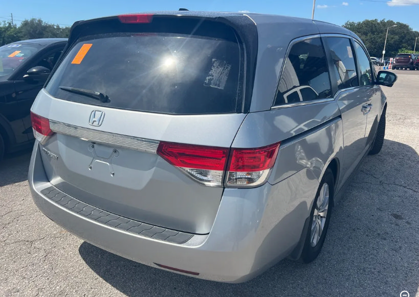 Used 2016 Honda Odyssey EX-L image 3
