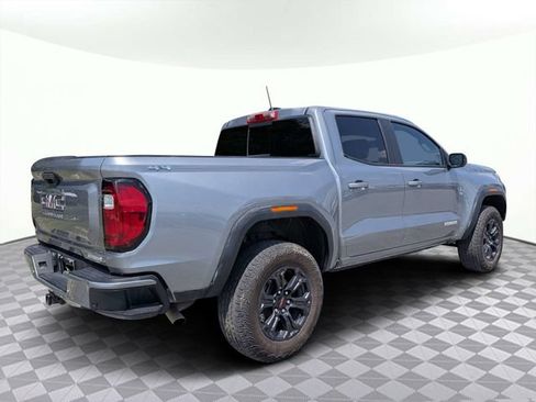 Used 2025 GMC Canyon Elevation w/ Convenience Package AWD/4WD image 4