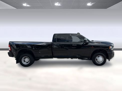 Used 2024 RAM 3500 Tradesman w/ Protection Group image 7