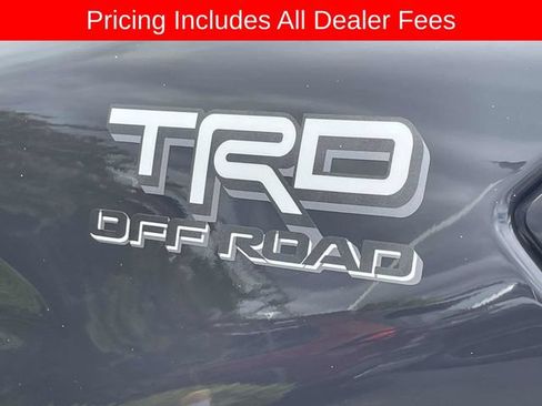 Used 2024 Toyota Tacoma TRD Off-Road AWD/4WD image 5