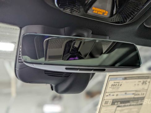 New 2026 Mercedes-Benz GLC 300 4MATIC image 32