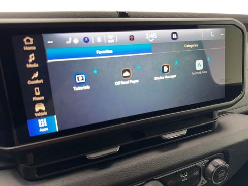 Used 2024 Jeep Wrangler Willys image 66