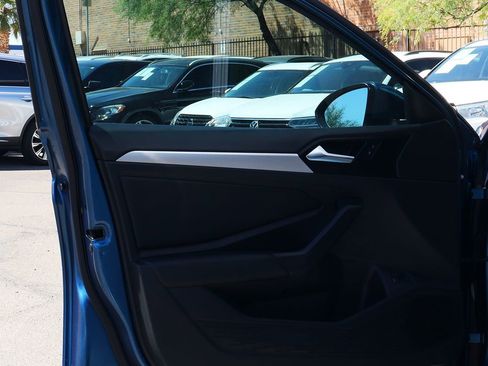 Used 2019 Volkswagen Jetta SE image 36