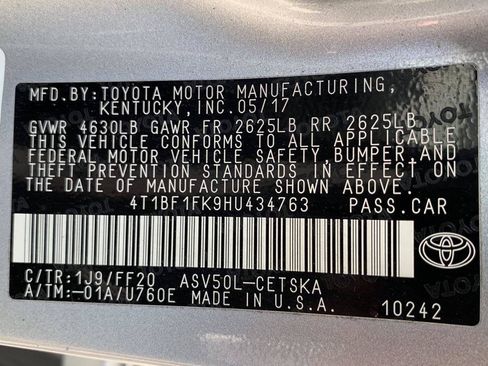 Used 2017 Toyota Camry SE w/ Moonroof Package FWD image 40