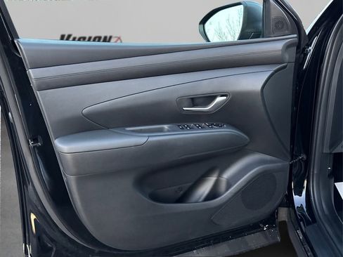 New 2026 Hyundai Tucson SE image 16