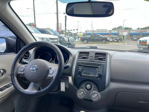 Used 2012 Nissan Versa w/ SL Tech Pkg FWD image 13
