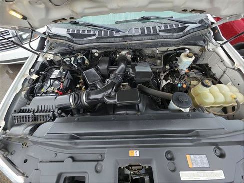 Used 2020 Ford F250 XL w/ Power Equipment Group RWD image 16