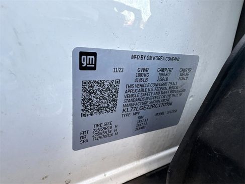 Used 2024 Chevrolet Trax RS w/ Driver Confidence Package image 27