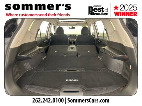 Used 2016 Nissan Rogue SV w/ SV Premium Package AWD/4WD image 29