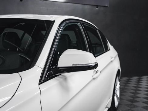 Used 2014 BMW 335i xDrive Sedan AWD/4WD image 5