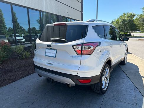 Used 2017 Ford Escape Titanium w/ Equipment Group 301A FWD image 5