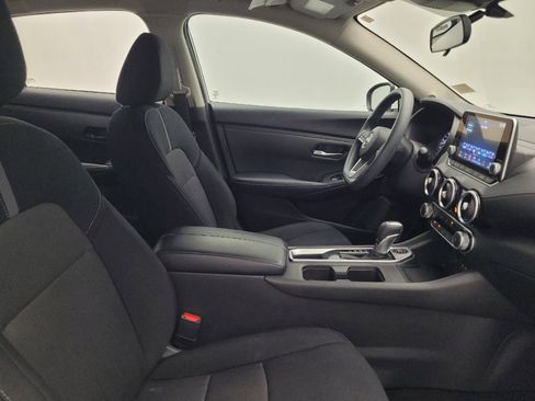 Used 2024 Nissan Sentra SV FWD image 21