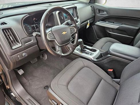 Used 2021 Chevrolet Colorado LT image 9