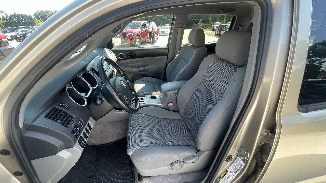 Used 2006 Toyota Tacoma 4x4 Double Cab image 12
