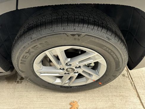 New 2026 Hyundai Tucson SE image 21