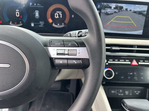 New 2025 Hyundai Tucson SEL FWD image 32