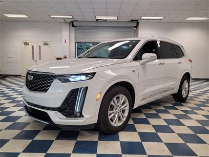 Used 2023 Cadillac XT6 Luxury