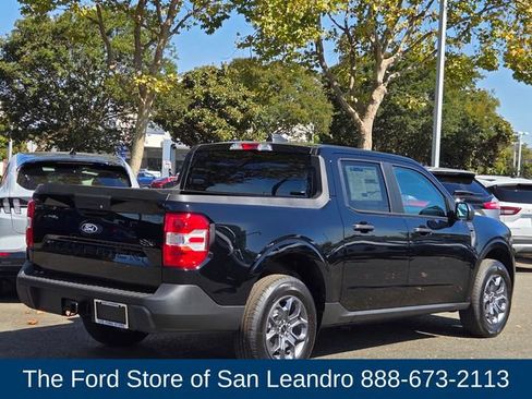 New 2025 Ford Maverick XLT image 9