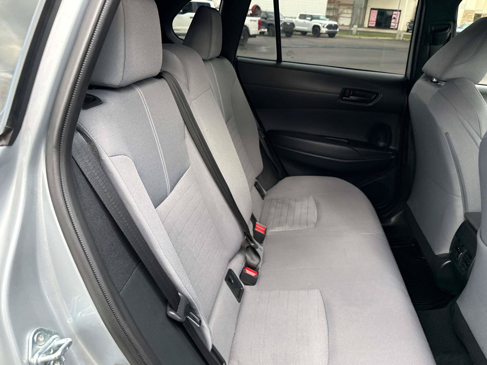 Used 2025 Toyota Corolla Cross AWD Hybrid image 16