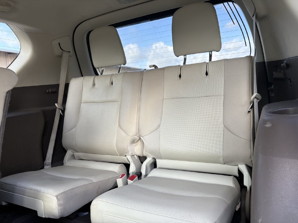 Used 2019 Lexus GX 460 Premium w/ Premium Package AWD/4WD image 25