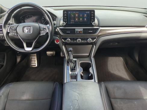 Used 2018 Honda Accord Sport image 9