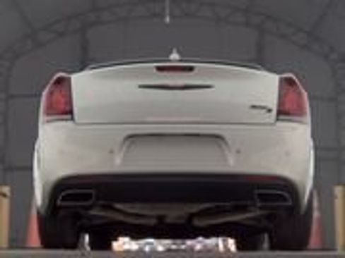 Used 2023 Chrysler 300 S RWD image 5