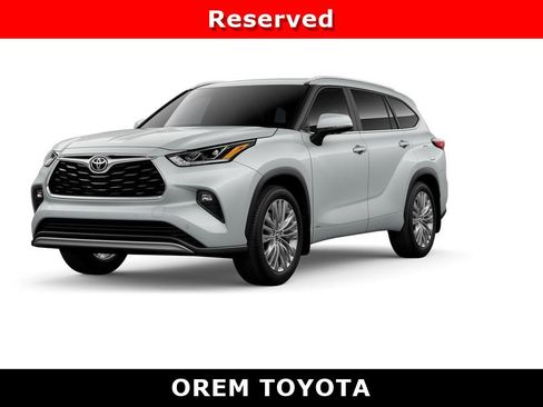 New 2026 Toyota Highlander Platinum image 1