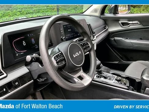 Used 2024 Kia Sportage LX FWD image 14