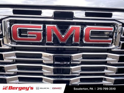 New 2026 GMC Sierra 3500 Denali w/ Denali Reserve Package image 34