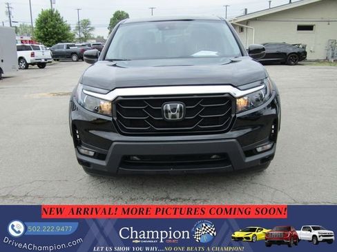 Used 2023 Honda Ridgeline RTL image 2