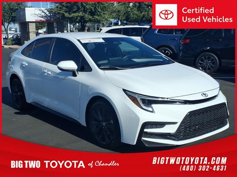 Certified 2024 Toyota Corolla SE w/ SE Convenience Package FWD image 1