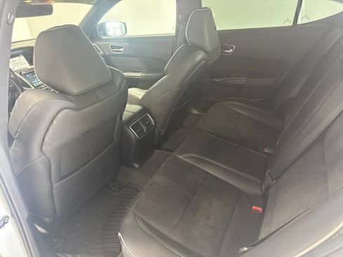 Used 2019 Acura TLX V6 w/ Technology & A-SPEC Pkg FWD image 18