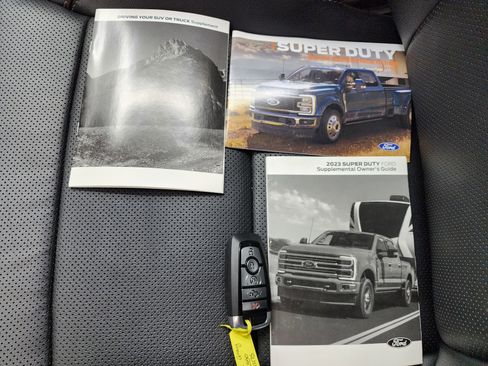 Used 2023 Ford F350 Lariat AWD/4WD image 43