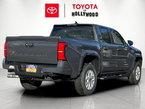 New 2026 Toyota Tacoma SR5 RWD image 4