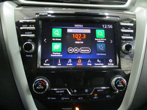 Used 2020 Nissan Murano SL image 22