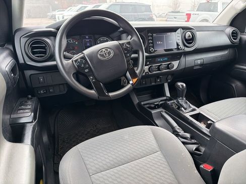 Used 2021 Toyota Tacoma SR image 10