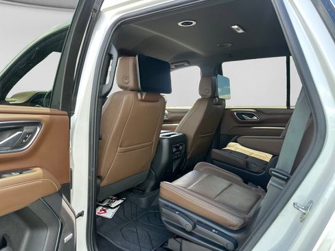 Used 2023 Chevrolet Tahoe High Country w/ Max Trailering Package AWD/4WD image 11