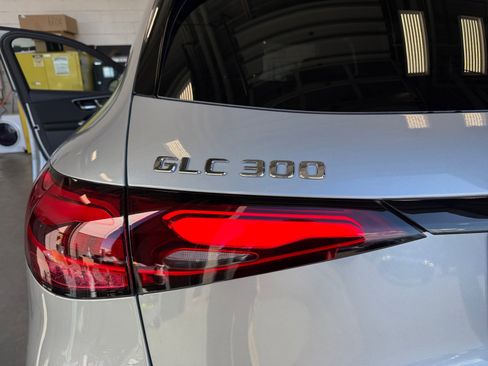 New 2026 Mercedes-Benz GLC 300 4MATIC image 24
