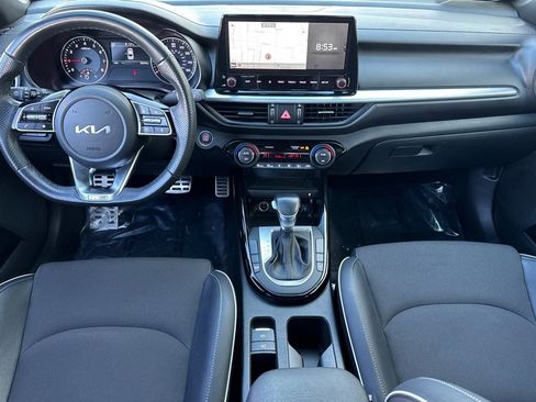 Used 2022 Kia Forte GT-Line w/ GT-Line Premium Package image 17