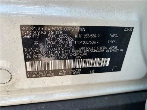 Used 2020 Toyota RAV4 Limited FWD image 22