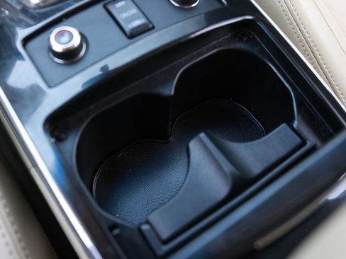 Used 2012 INFINITI FX35 2WD w/ Premium Pkg image 39