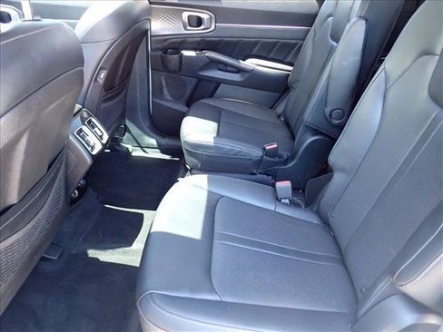 Used 2021 Kia Sorento SX FWD image 10