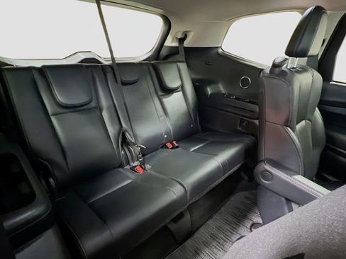 Used 2022 Subaru Ascent Limited w/ Technology Package image 30