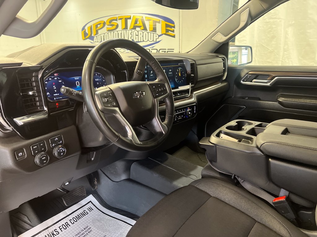 Used 2024 Chevrolet Silverado 1500 RST AWD/4WD image 21